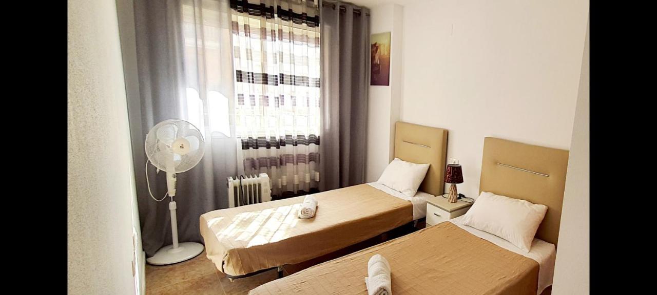 Apartamento Torrevieja Exterior photo